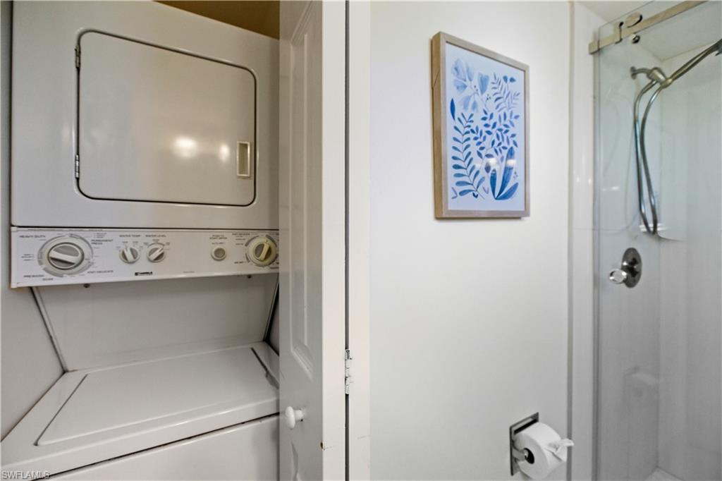 600 Neapolitan WAY # 105