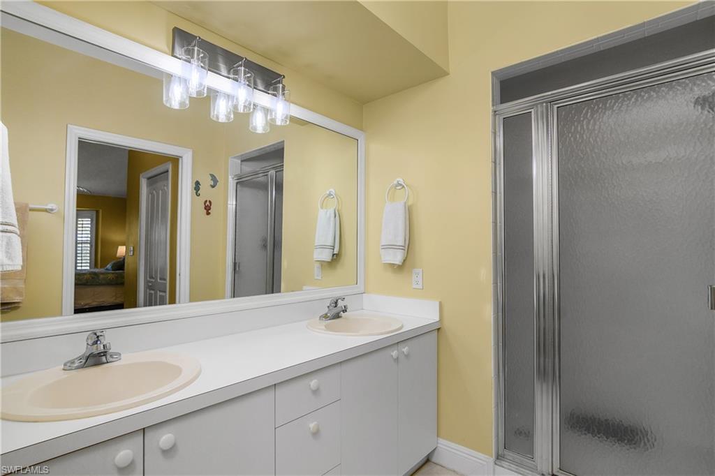 26841 Clarkston DR # 202