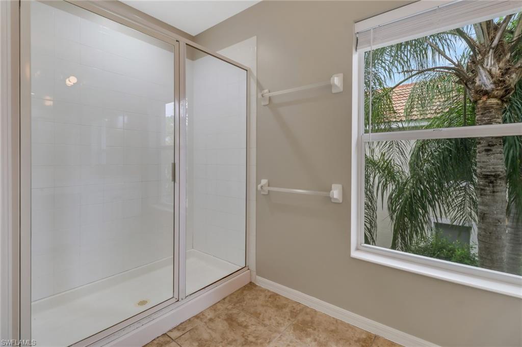 815 Hampton CIR # 143