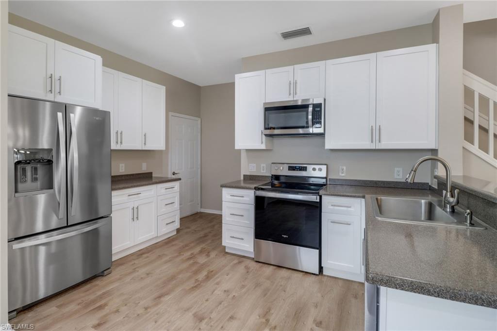 815 Hampton CIR # 143