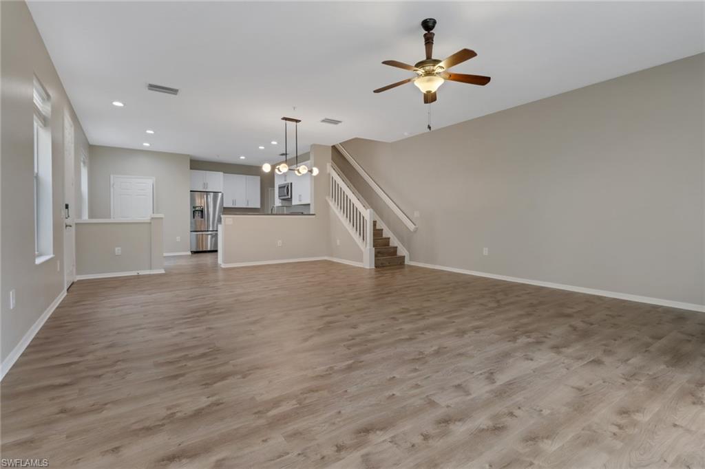 815 Hampton CIR # 143