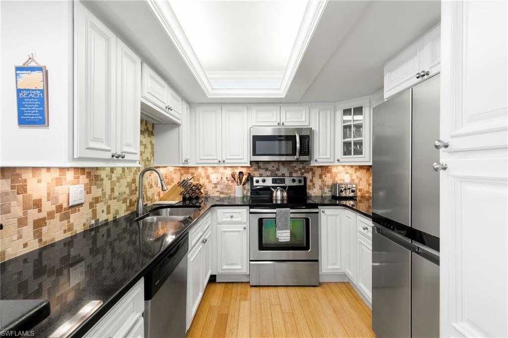 380 Seaview CT # 1510