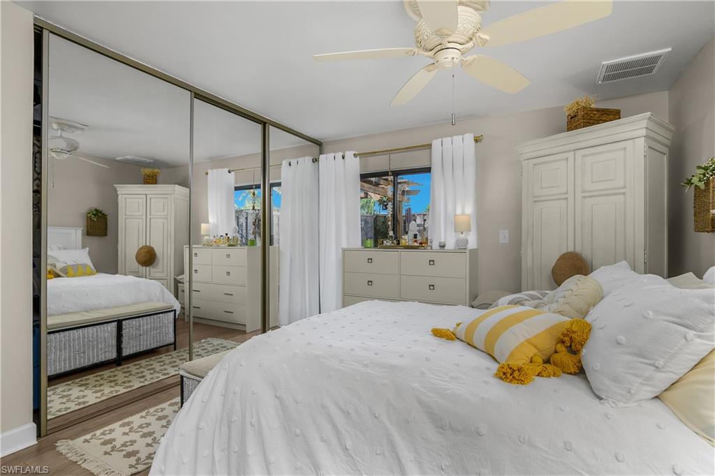 5266 Cedarbend DR # 1