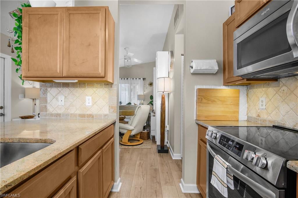 5266 Cedarbend DR # 1