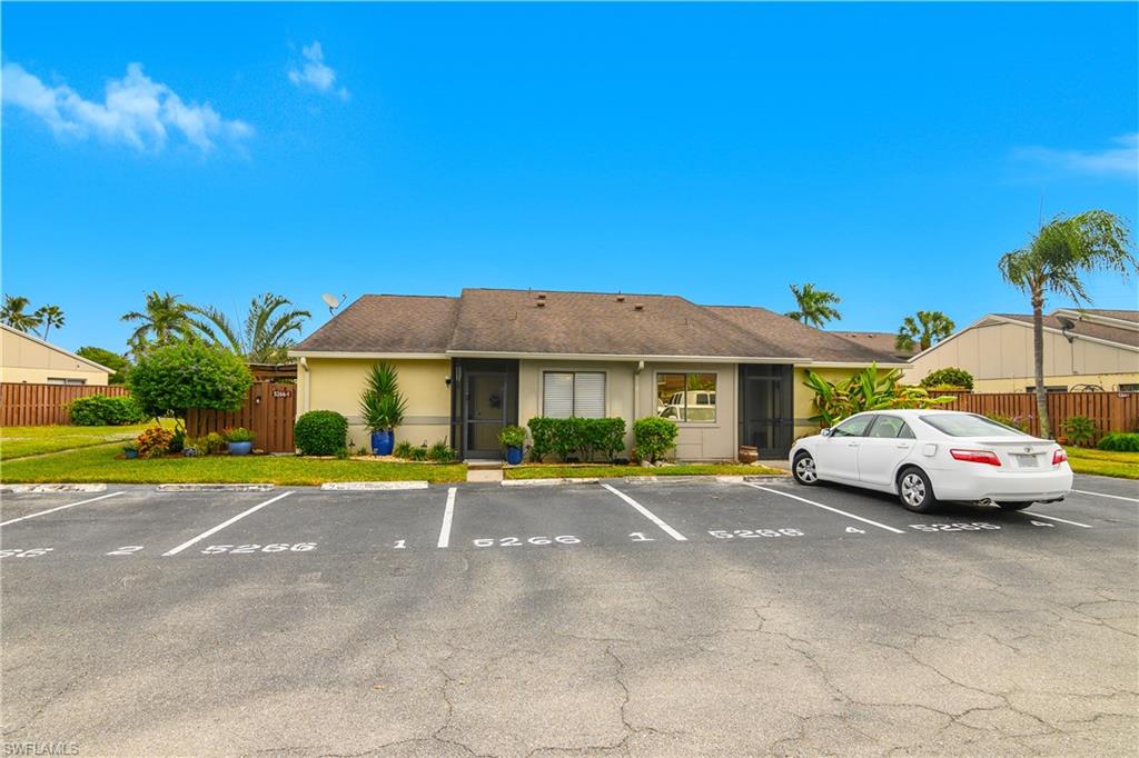 5266 Cedarbend DR # 1