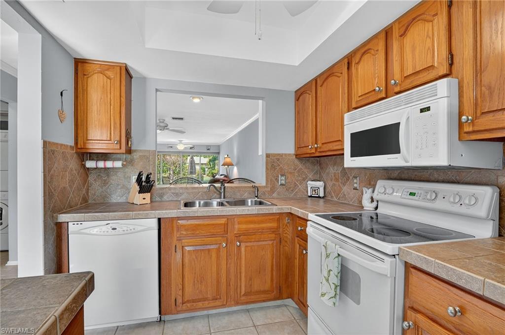 1009 Pine Isle LN S # 1009