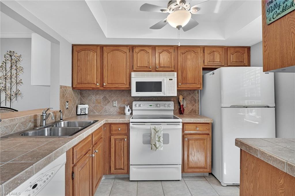 1009 Pine Isle LN S # 1009