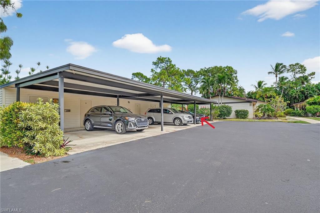 1009 Pine Isle LN S # 1009