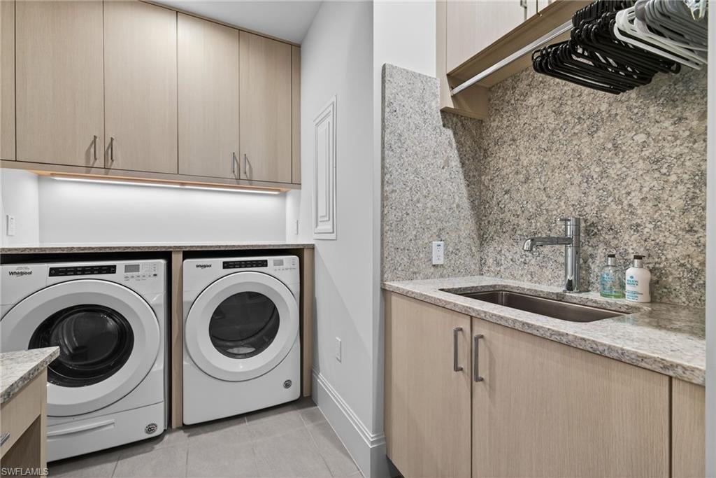 1135 3rd AVE S # 521