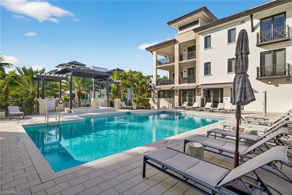 1135 3rd AVE S # 521