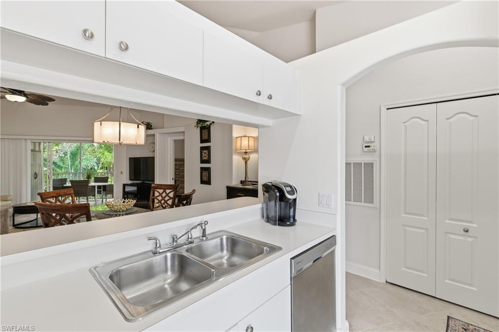 1295 Sweetwater CV # 8203