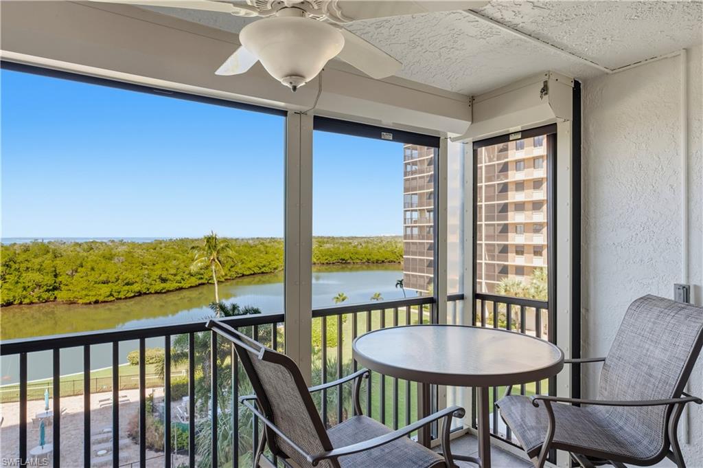 11 Bluebill AVE # 404