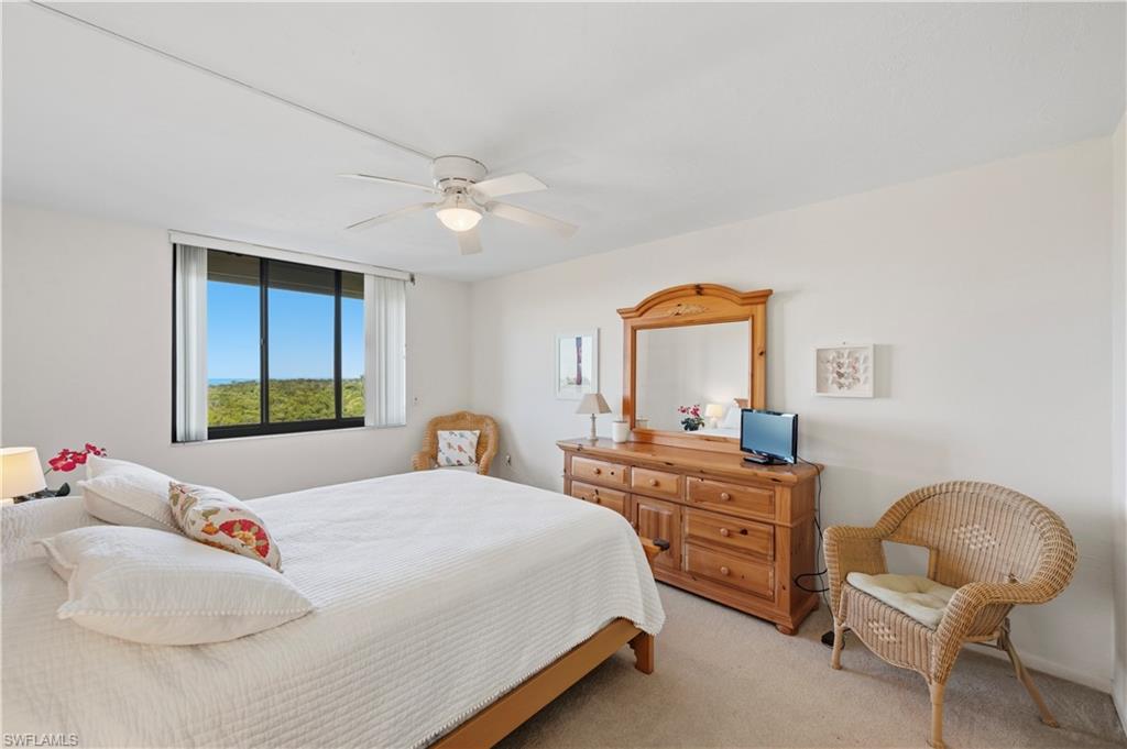 11 Bluebill AVE # 404