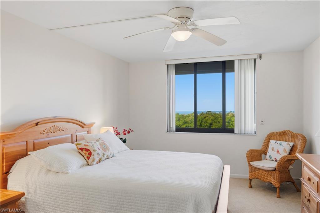 11 Bluebill AVE # 404