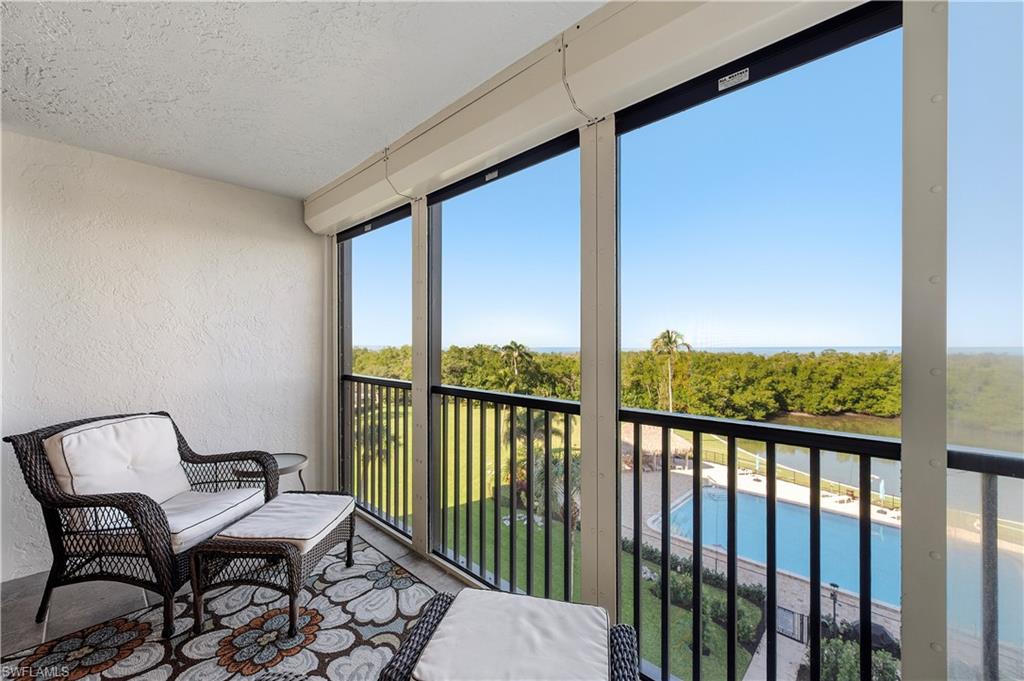 11 Bluebill AVE # 404