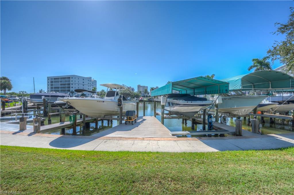 11 Bluebill AVE # 404