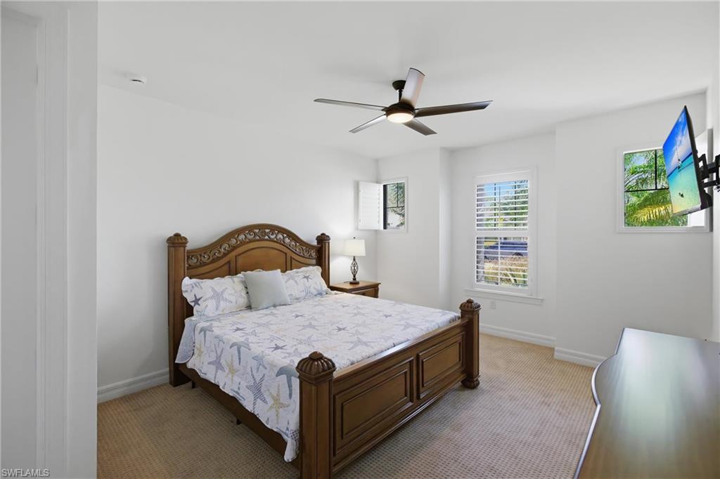 11041 Castlereagh ST