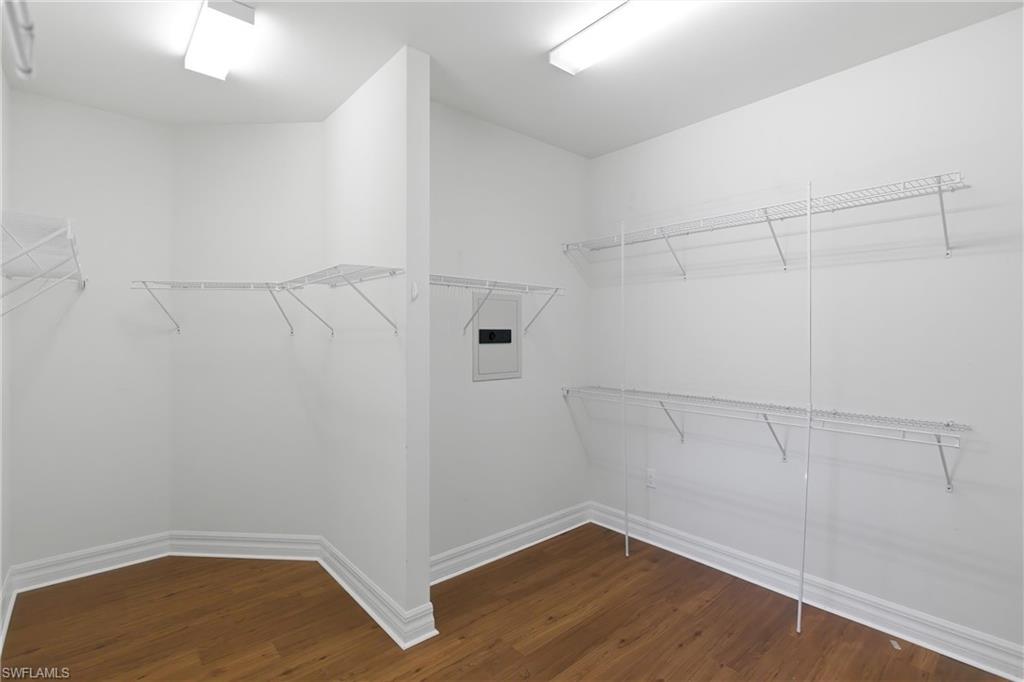 11041 Castlereagh ST