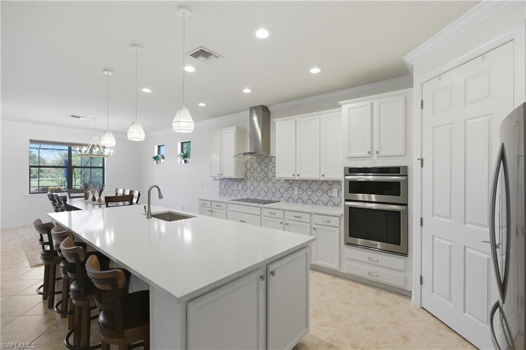 11041 Castlereagh ST