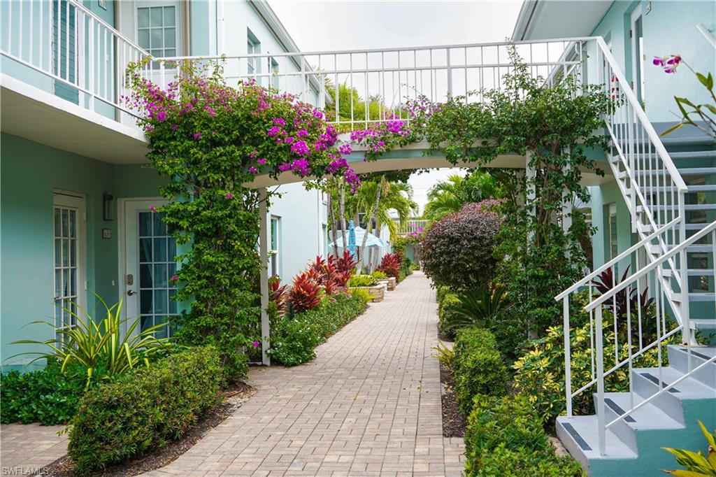 611 12th AVE S # 611