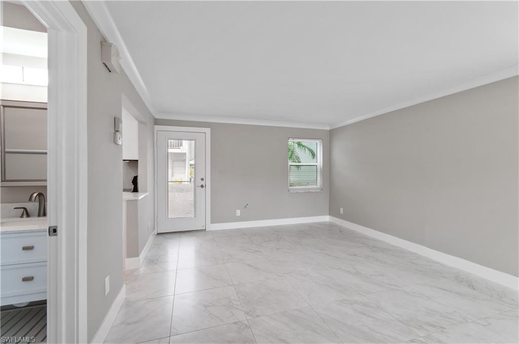 611 12th AVE S # 611