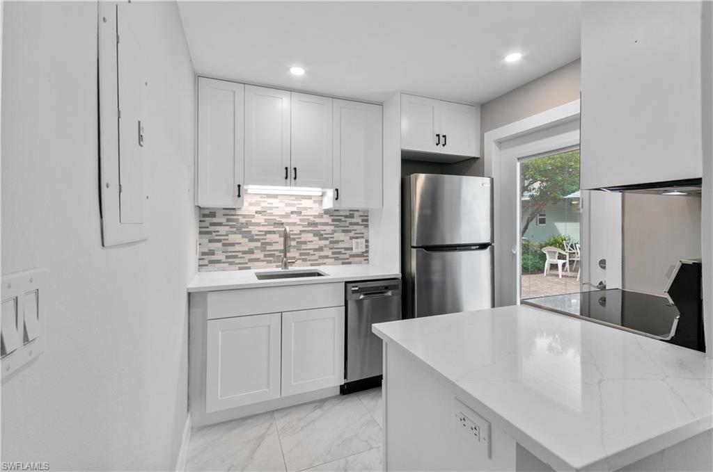 611 12th AVE S # 611