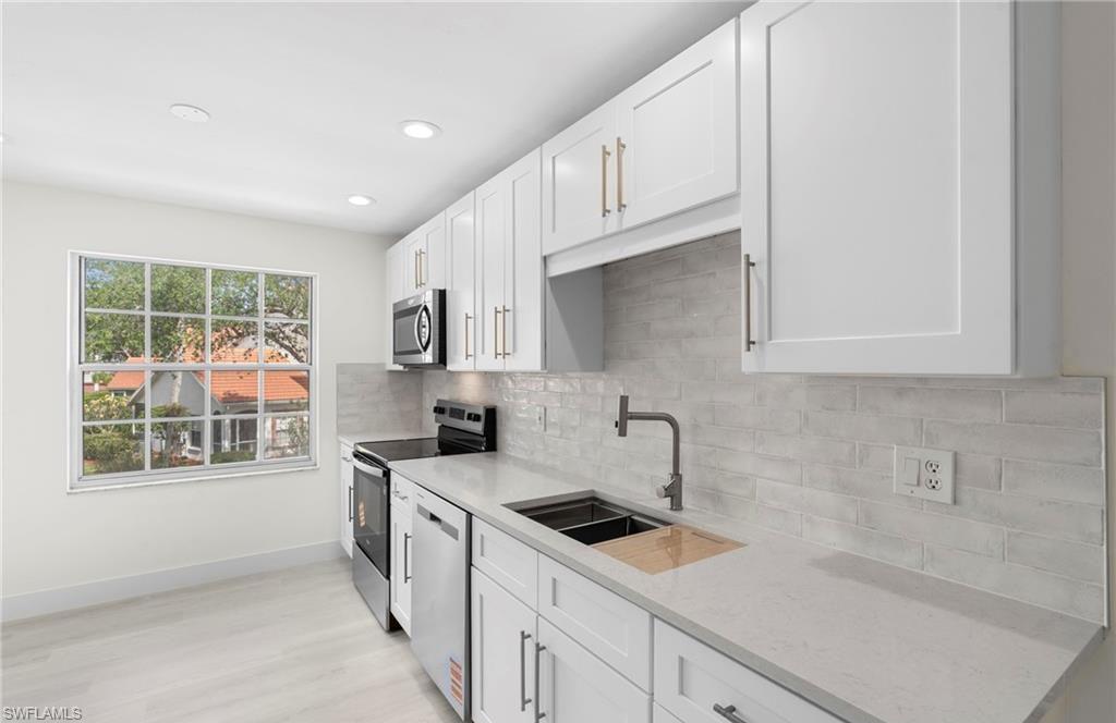 505 Windsor SQ # 202 Unit: 6-202