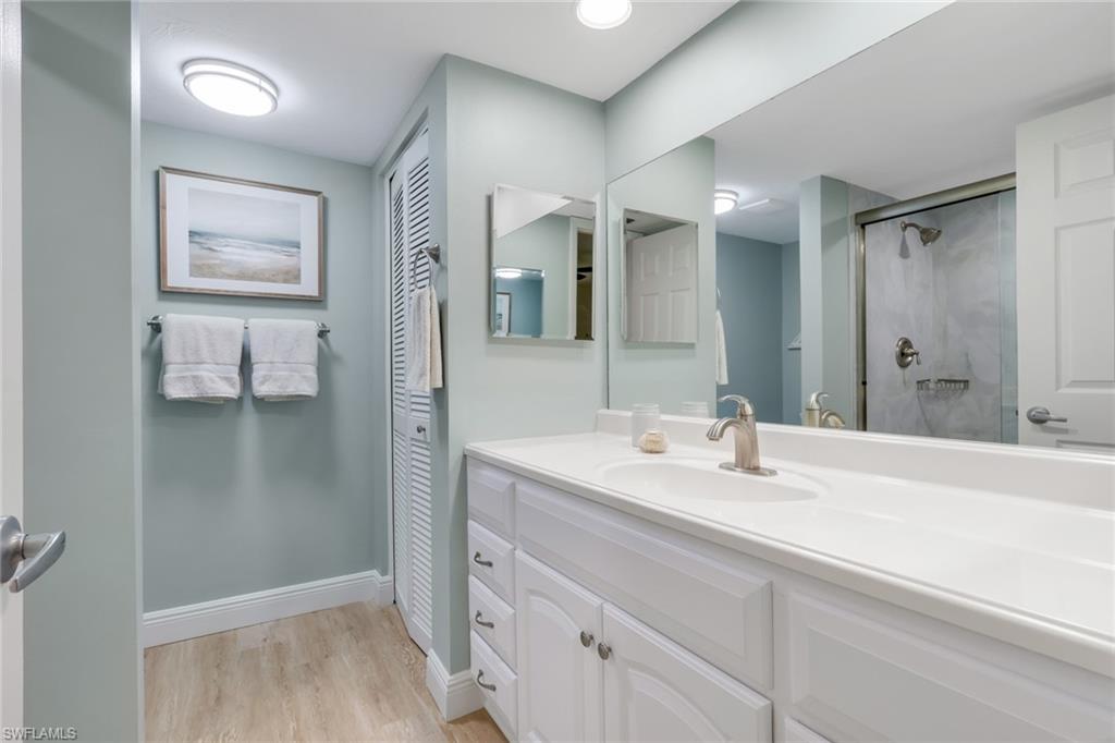 4955 Pepper CIR # B208