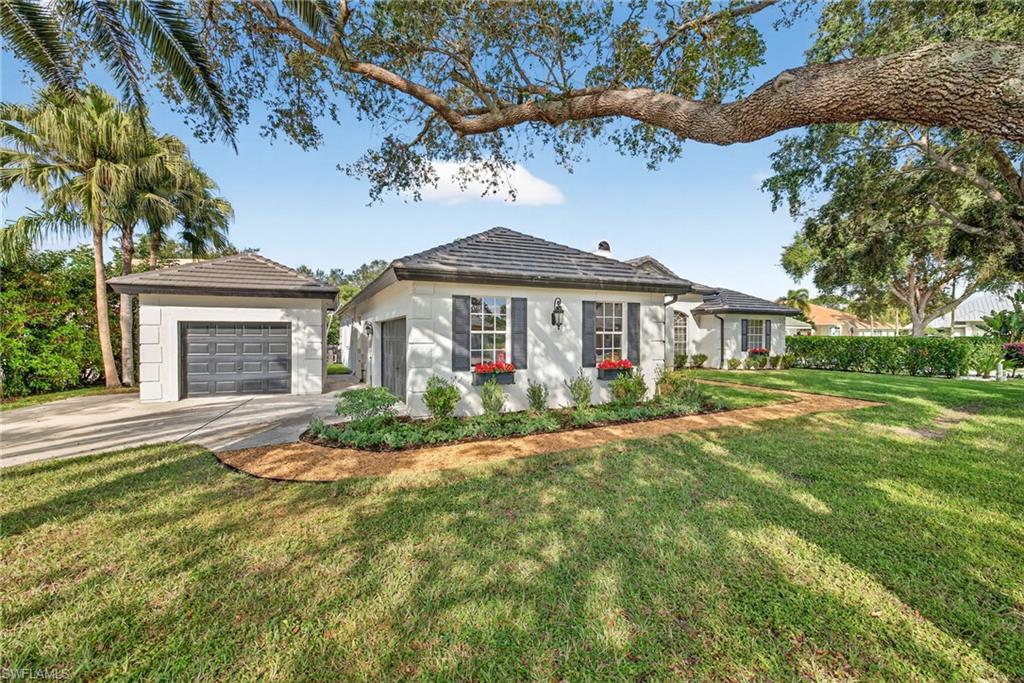 263 Silverado DR