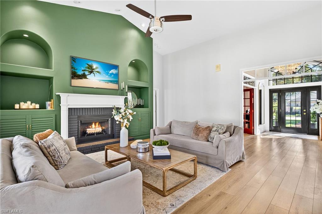 263 Silverado DR