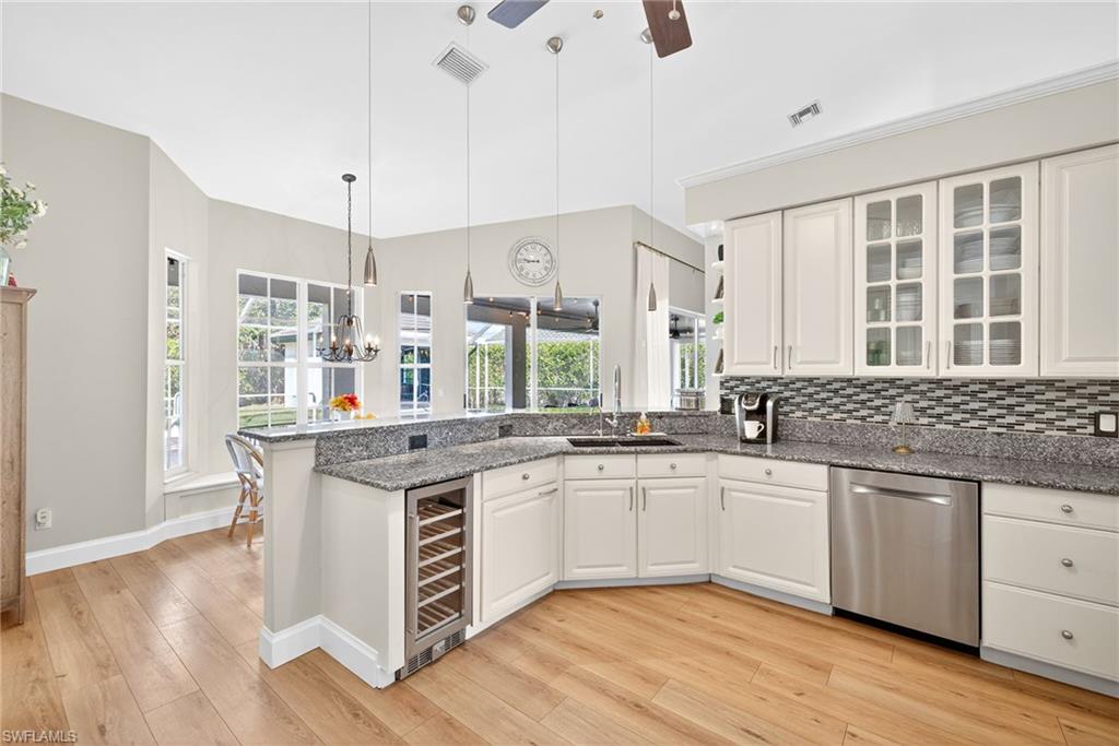 263 Silverado DR