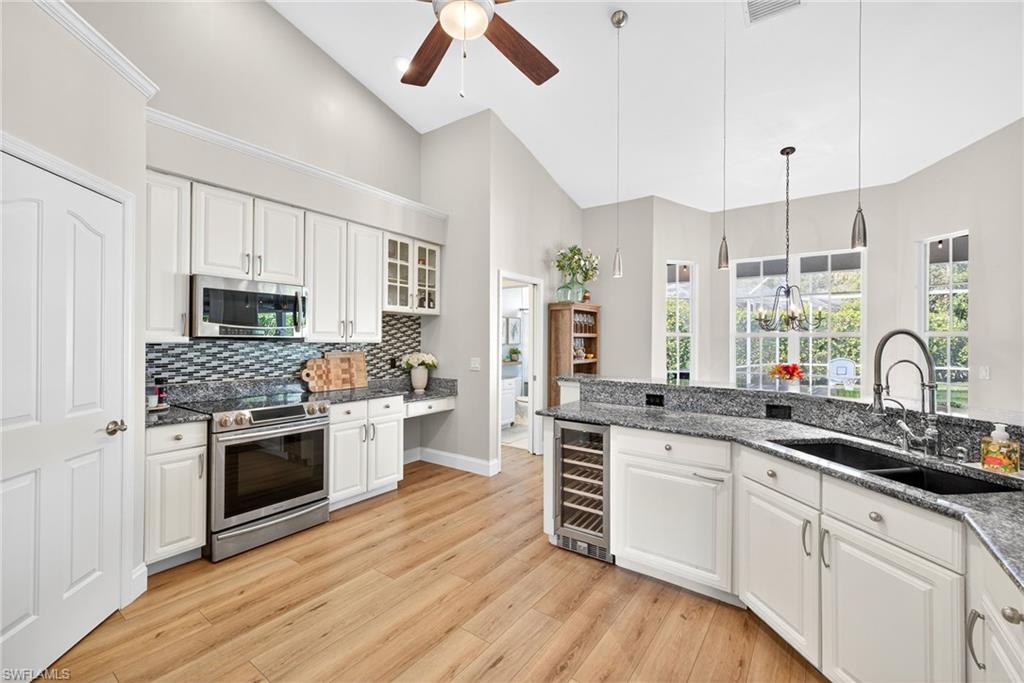 263 Silverado DR