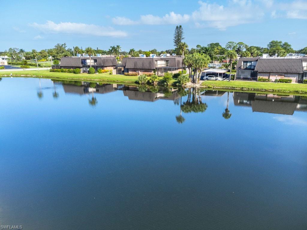 124 Lake Point LN # 2B