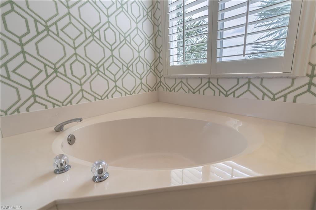 1540 Clermont DR # F204