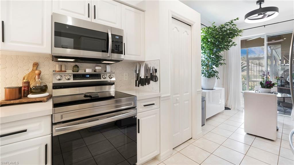 1685 Morning Sun LN # E24