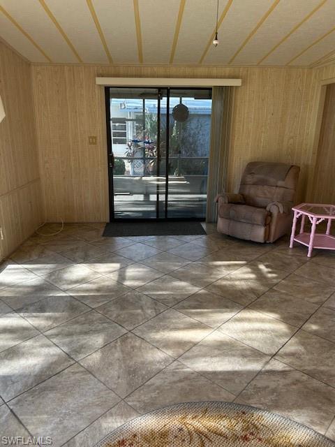 611 Charlemagne BLVD