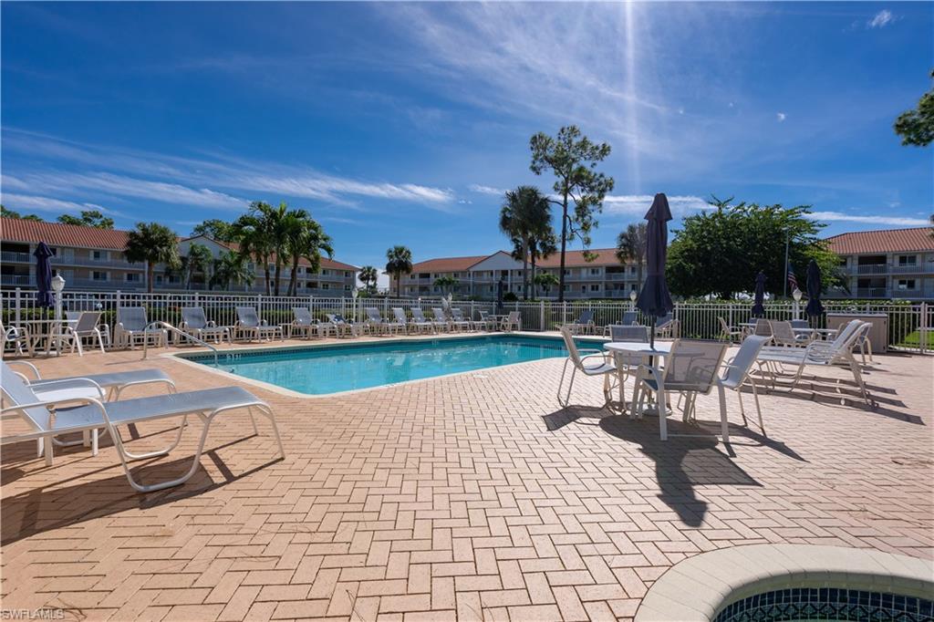 5950 Amherst DR # A104