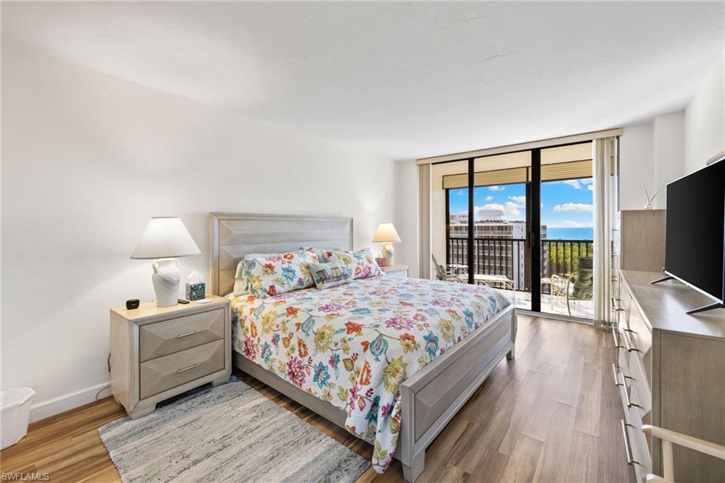 11 Bluebill AVE # 702