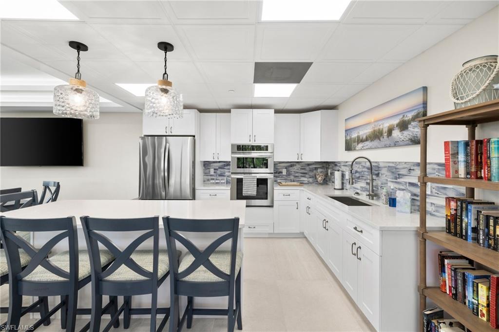 11 Bluebill AVE # 702