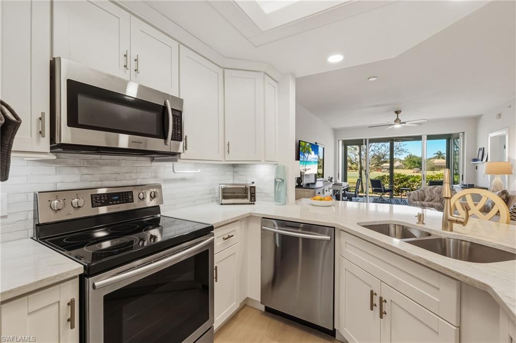 9851 Costa Mesa LN # 305