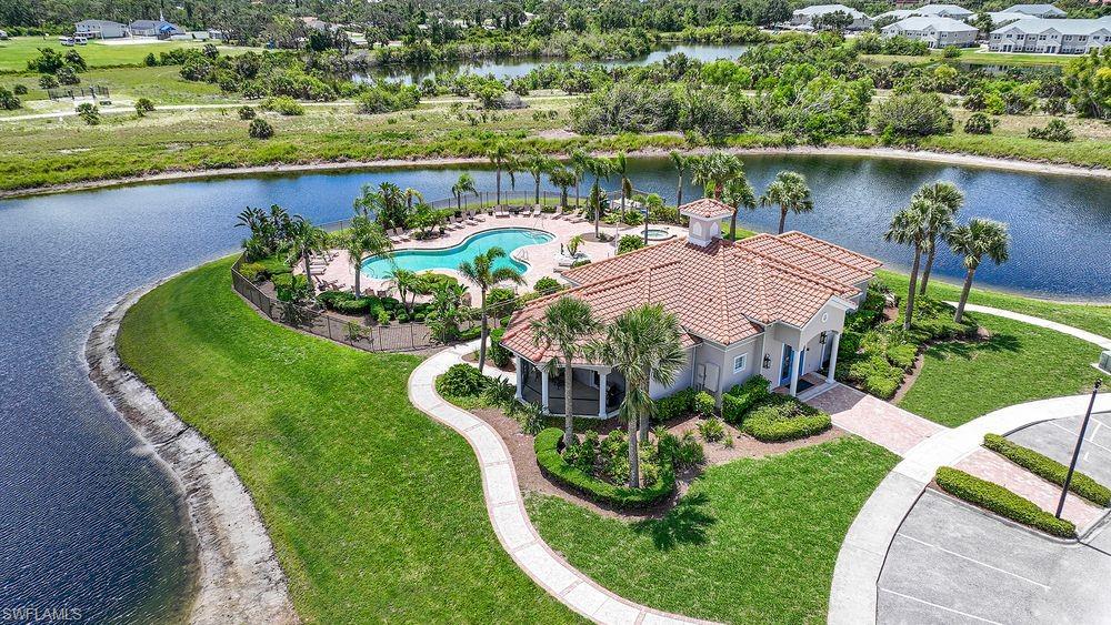 23955 Collina WAY # 104