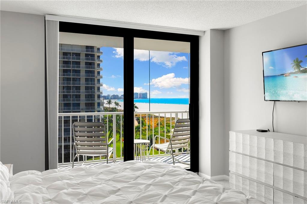 320 Seaview CT # 709 Unit: 2-709