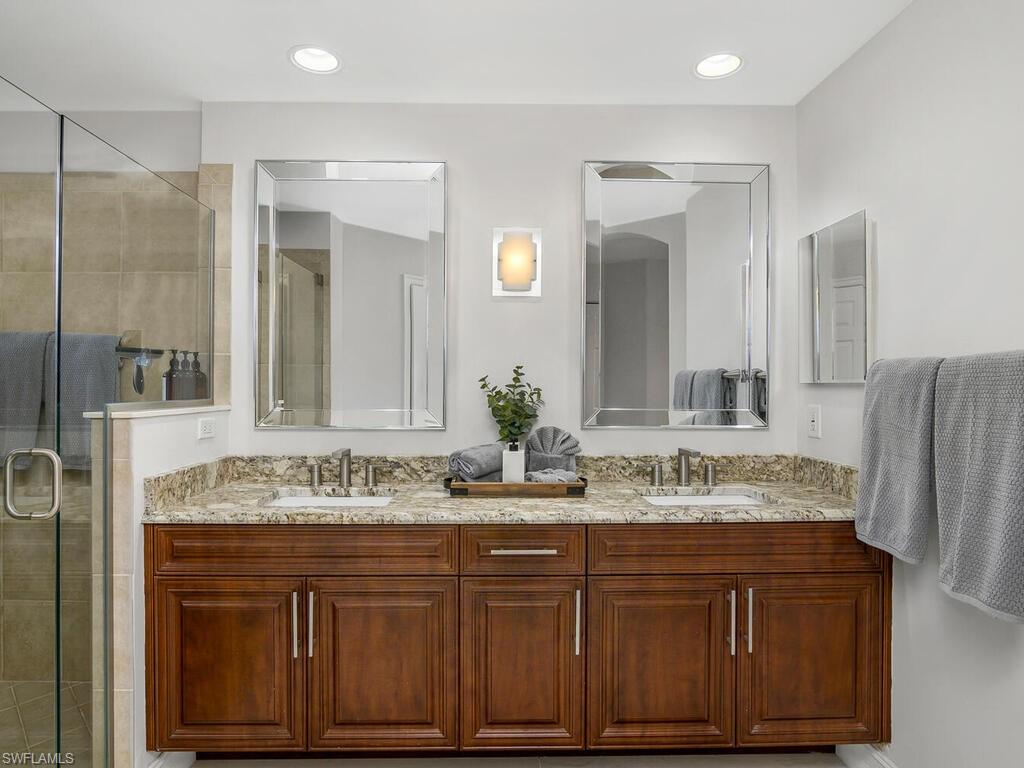 816 Carrick Bend CIR # 2804