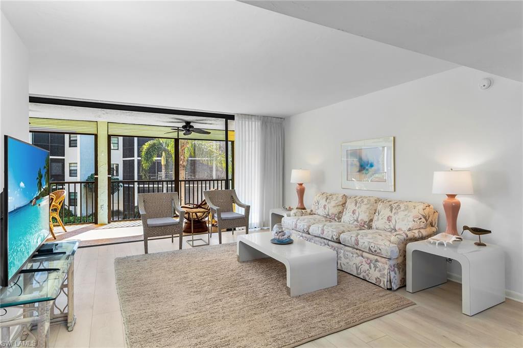 929 Collier CT # B201