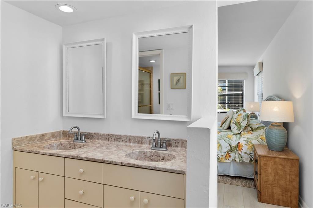 929 Collier CT # B201