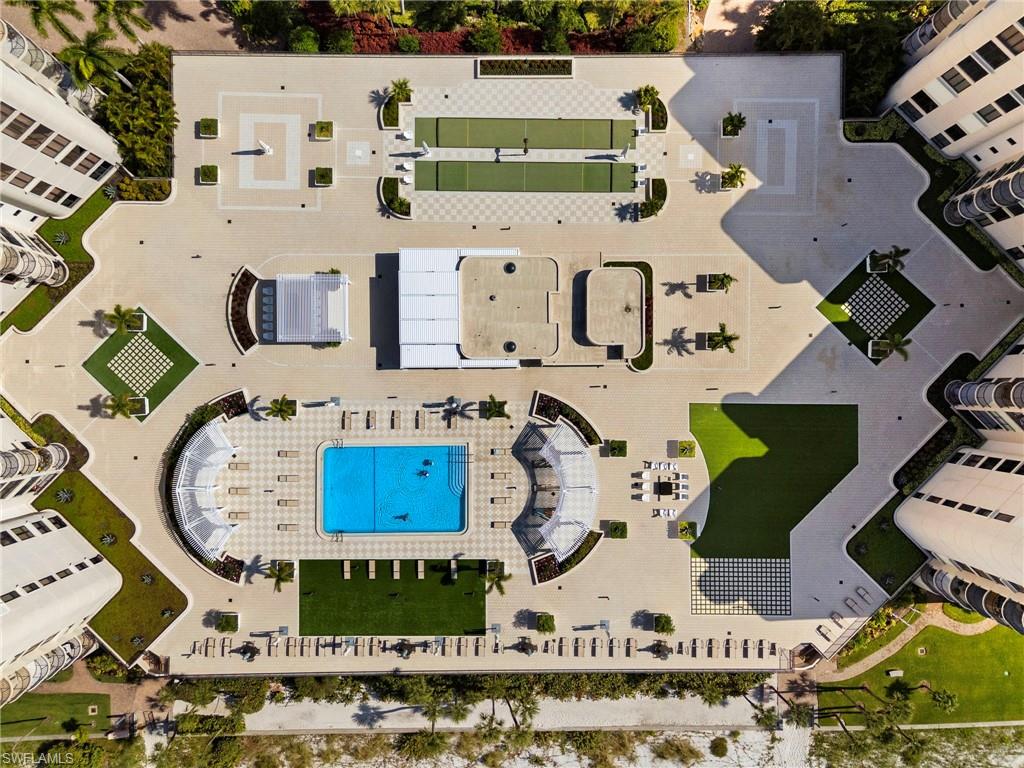 3115 Gulf Shore BLVD N # 501S