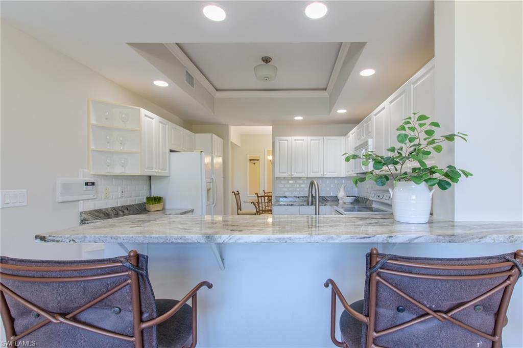 3315 Grand Cypress DR # 101