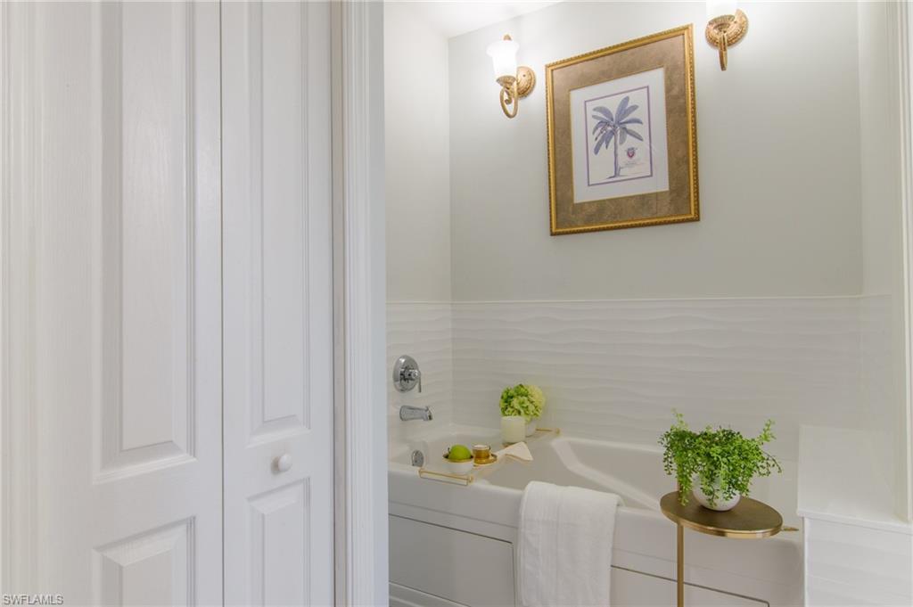 3315 Grand Cypress DR # 101