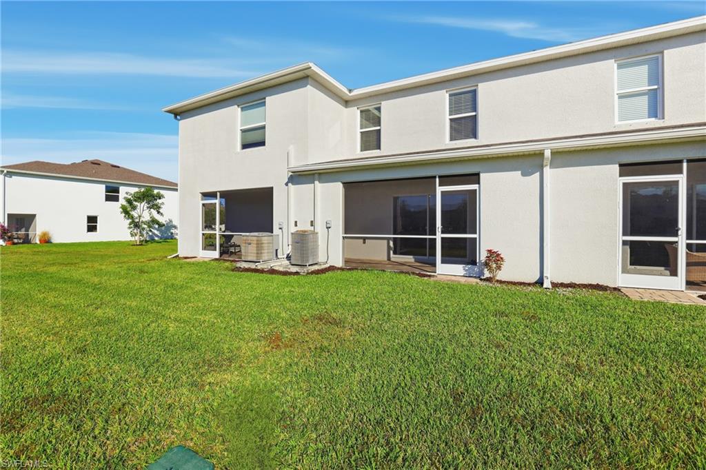 15368 Wildflower CIR