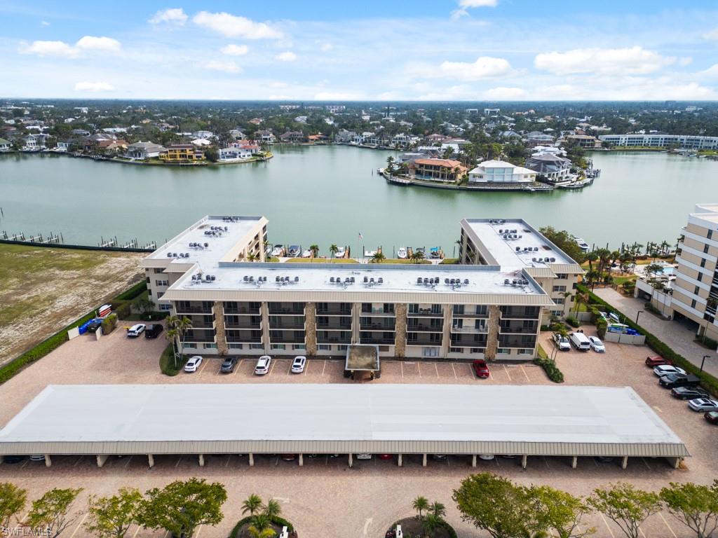 3200 Gulf Shore BLVD N # 407